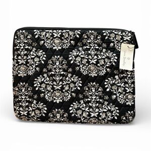 NWT Vera Bradley Black and Gray Floral Laptop Sleeve in Chandelier Noir